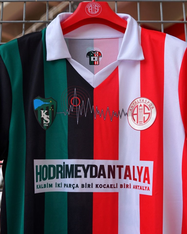 ANTALYASPOR KOCAELİSPOR KARDEŞLİK FORMASI